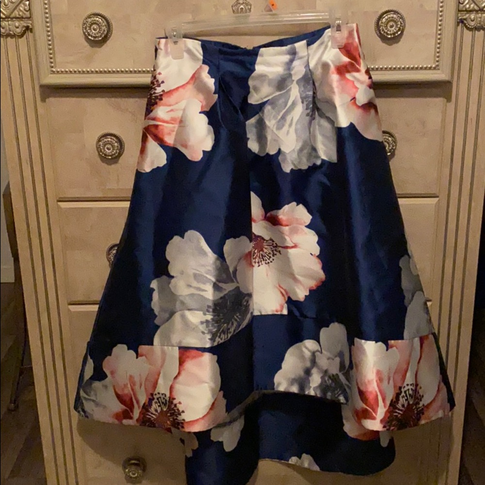 Navy floral hi lo skirt